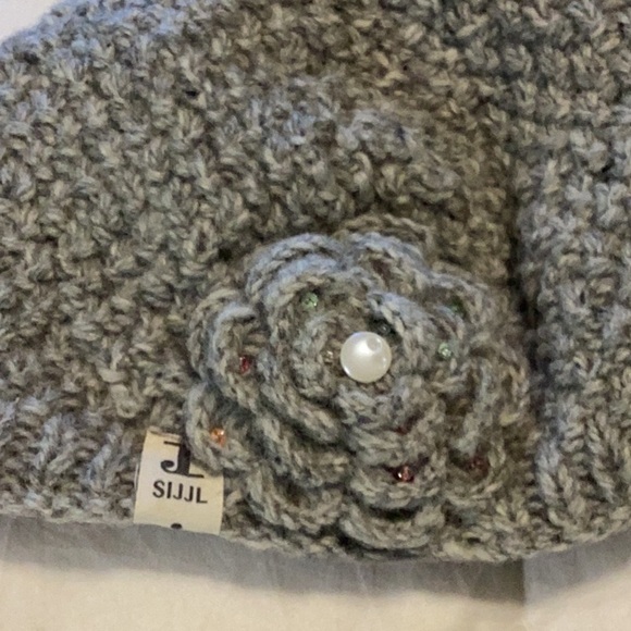 Wool Hat - Picture 3 of 6